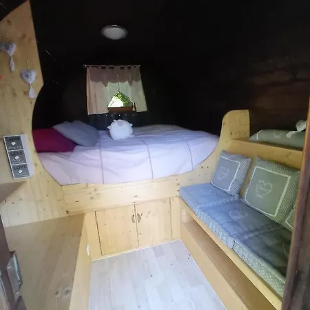 Les Tonneaux De * Lisores